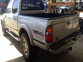 2002 TOYOTA TACOMA, SILVER, SR5 MODEL, CREW CAB, 3.4L, AT, 2WD, Z26351
